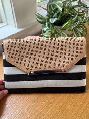 Stella and Dot Striped Black & Cream Wallet clutch